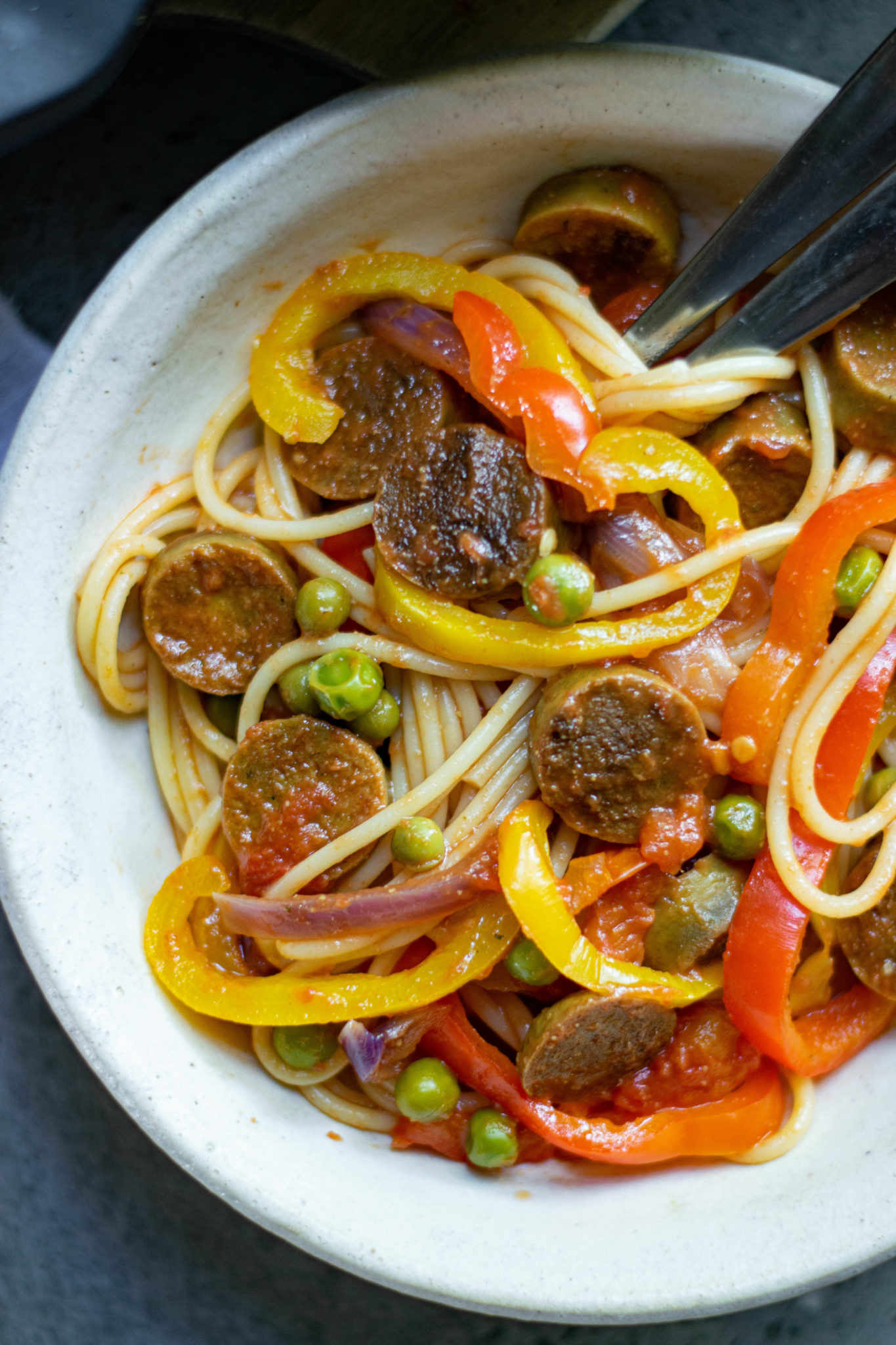 Spaghetti with Sausage, Peas & Peppers Recipe